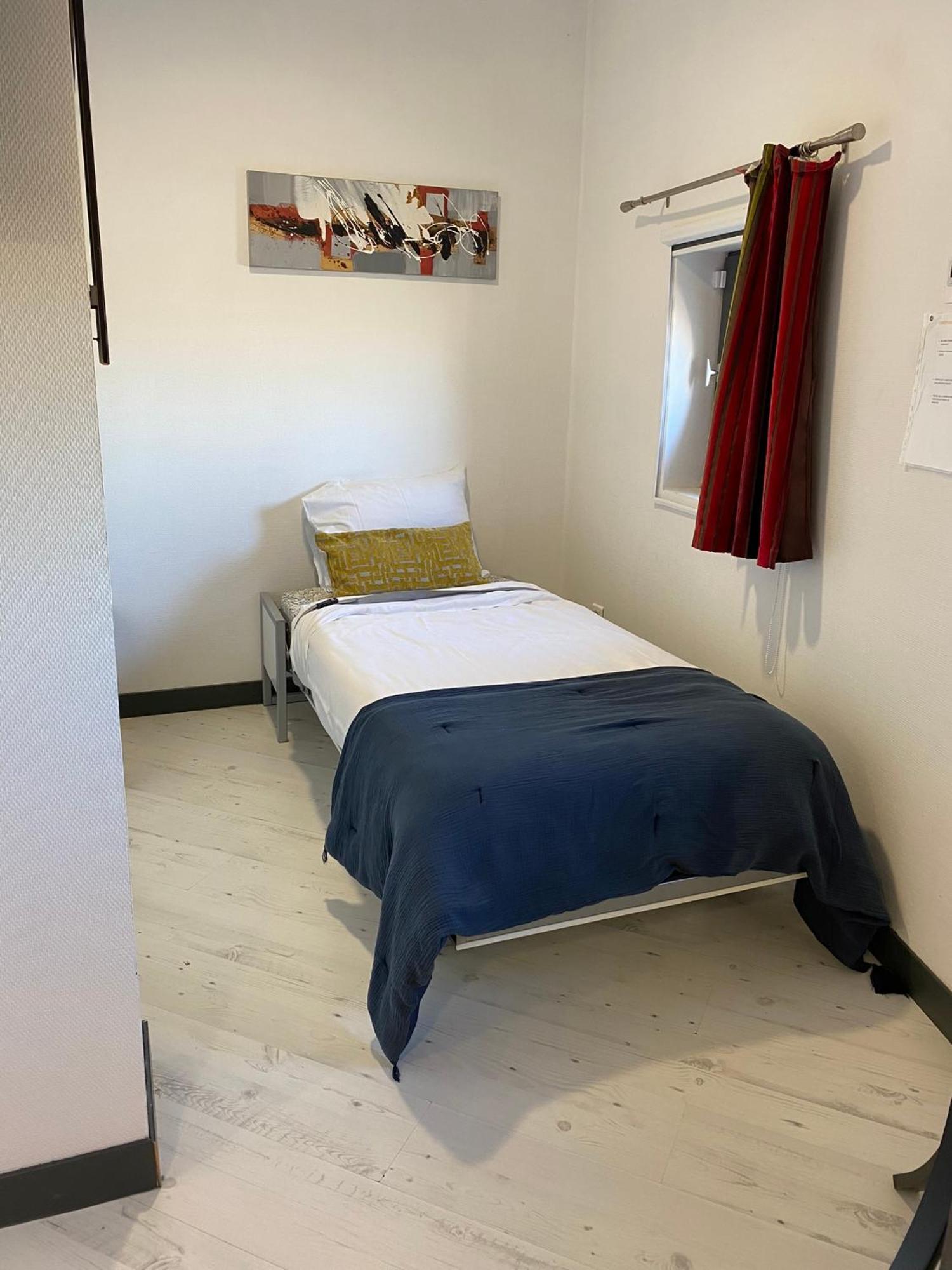 Residence Cosyade Equipee D'Un Parking Prive Gratuit Bourbourg Exterior foto